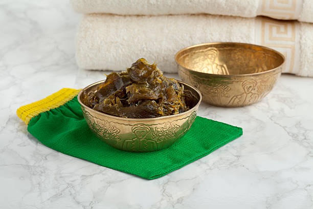 Le Savon Noir : Un Secret de Beauté Ancestral du Maroc